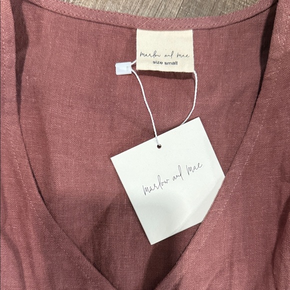 Marlow and Mae harp dress in the color cherry - Picture 3 of 8